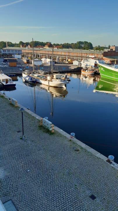 Ausblick Nordsee Hotel Fischereihafen
