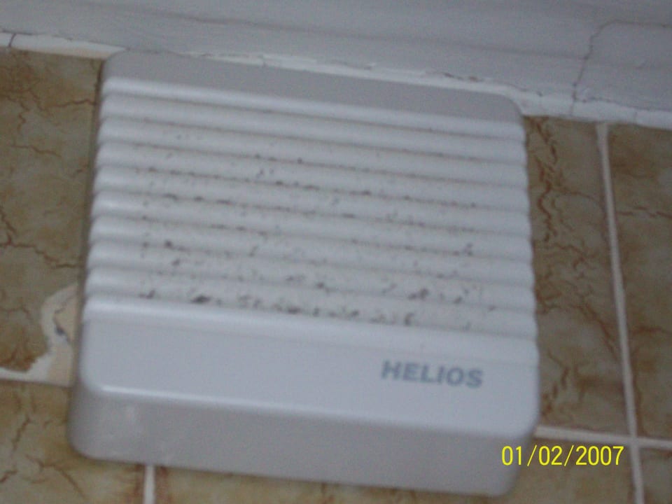 Abluft ziemlich laut und verstaubt Hotel Gasthof Traube