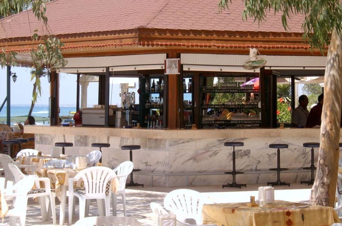 Strand Bar 2 Hotel Sirma