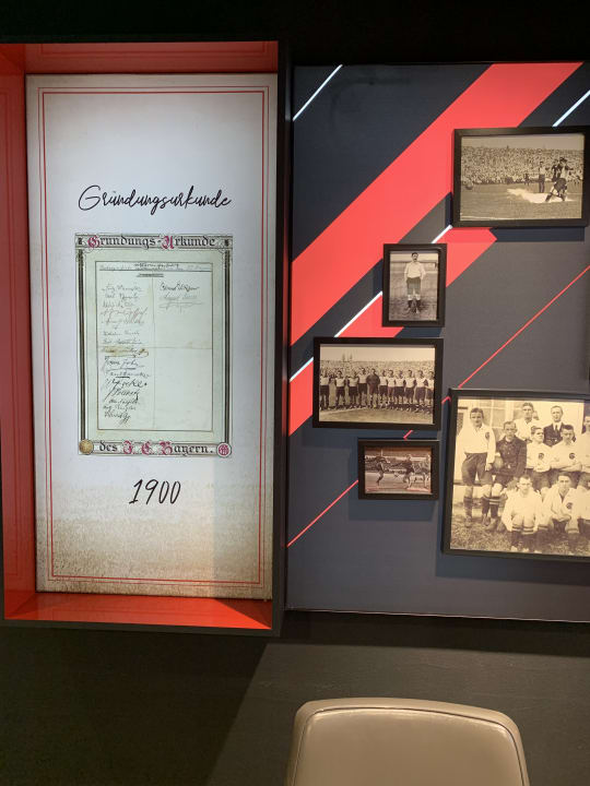 Sonstiges DO & CO Hotel München