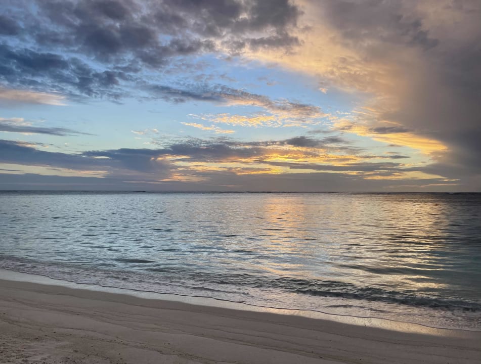 Strand Meeru Maldives Resort Island