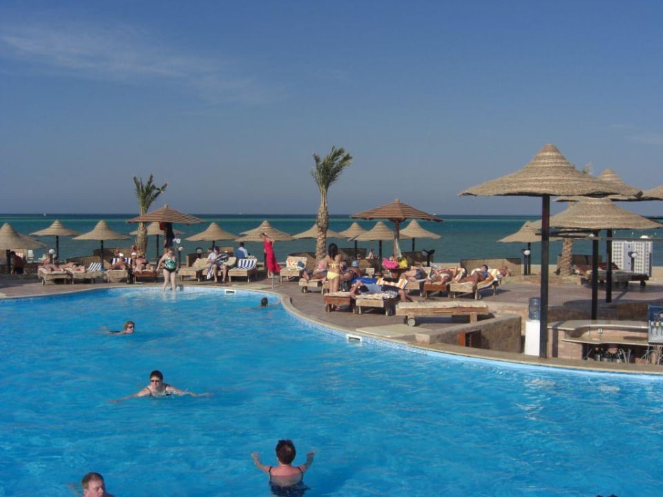 Blick vom Strandpool Riviera Aqua Park Resort