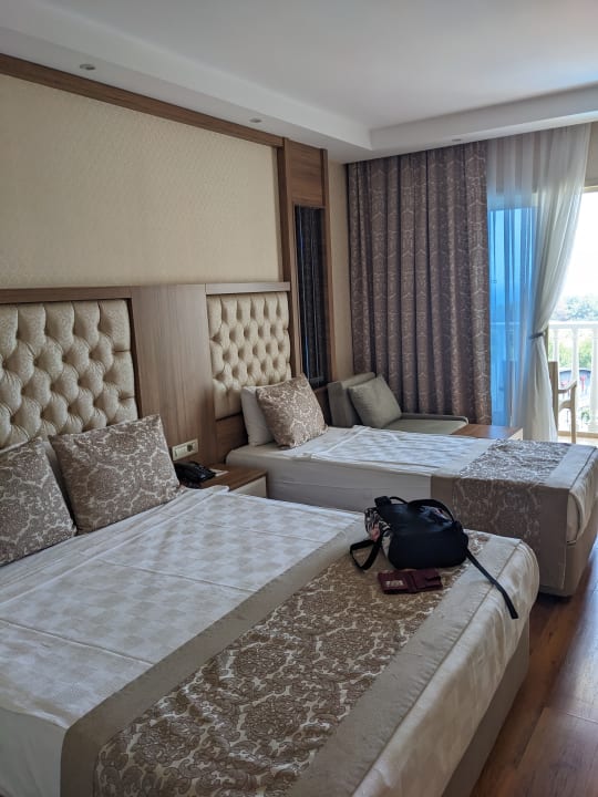 Zimmer Oz Hotels Sui Resort