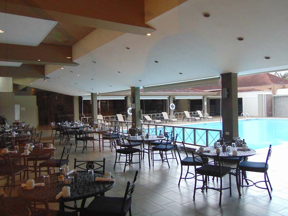 Gastro Hotel Crowne Plaza San Jose Corobici