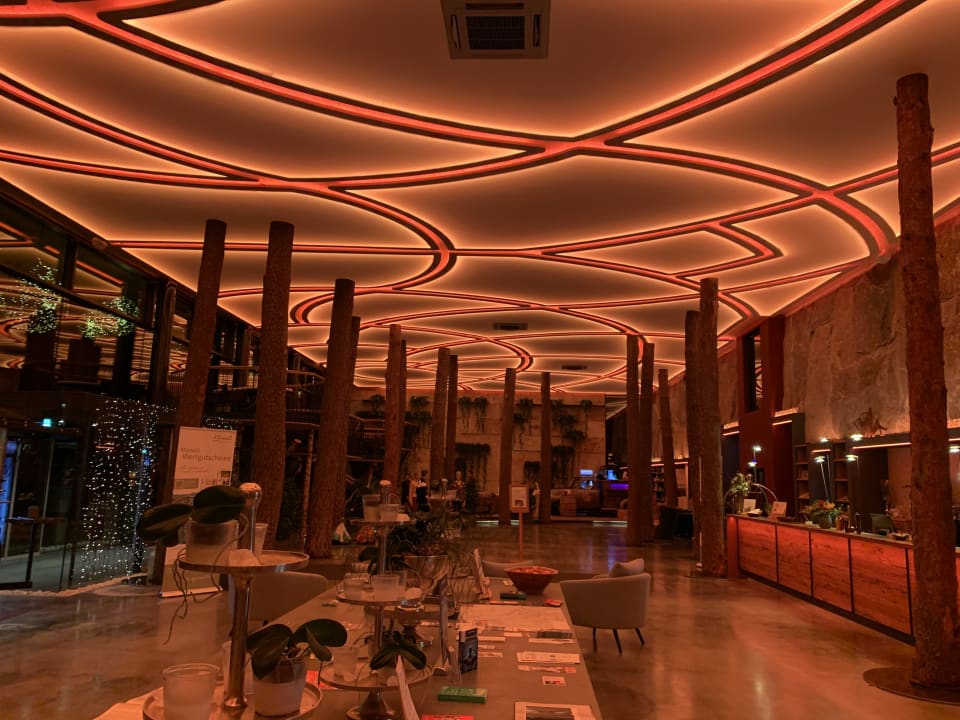 Lobby Mawell Resort