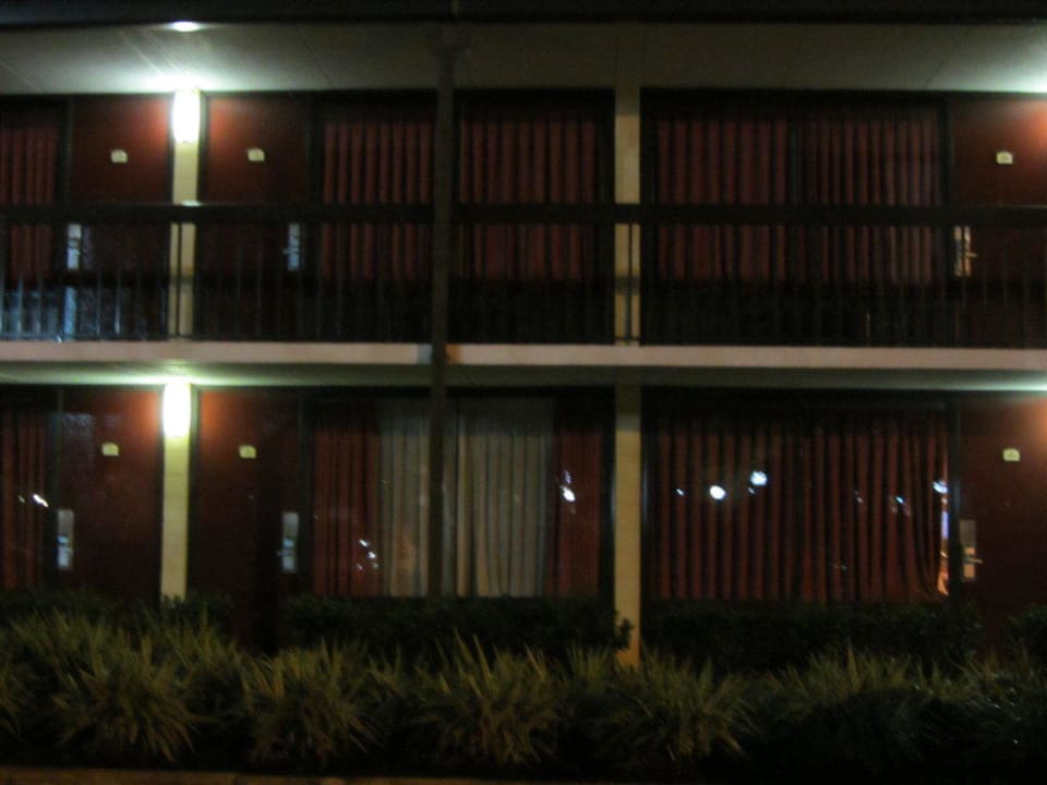 Von außen Rosen Inn International