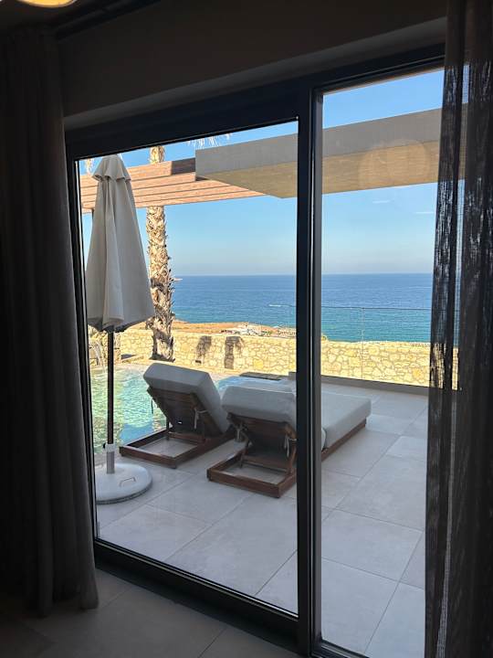 Zimmer The Royal Senses Resort, Curio Collection by Hilton