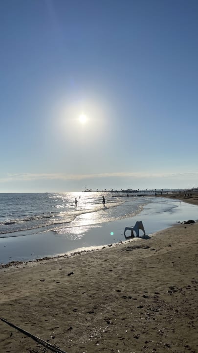 Strand Melas Resort Hotel