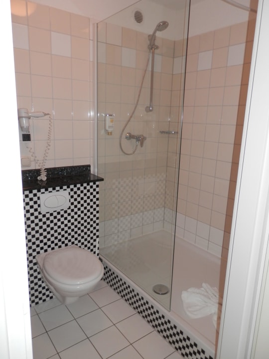 Dusche Eurostrand Resort Moseltal