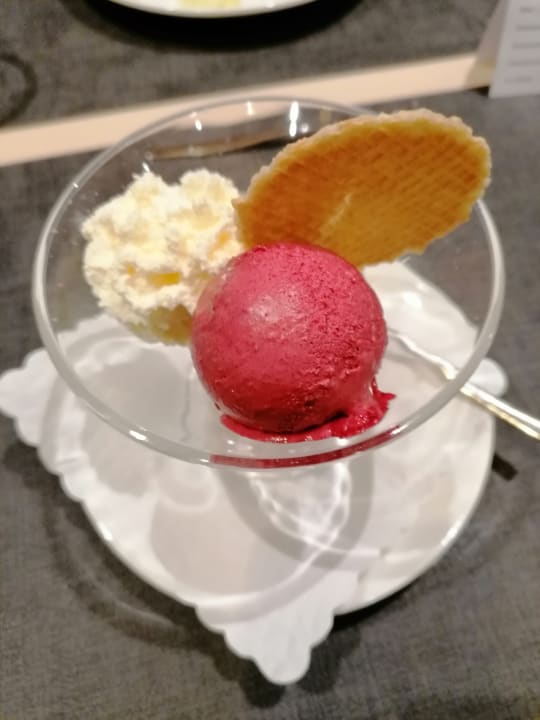 Gastro AVES Hotel Savognin