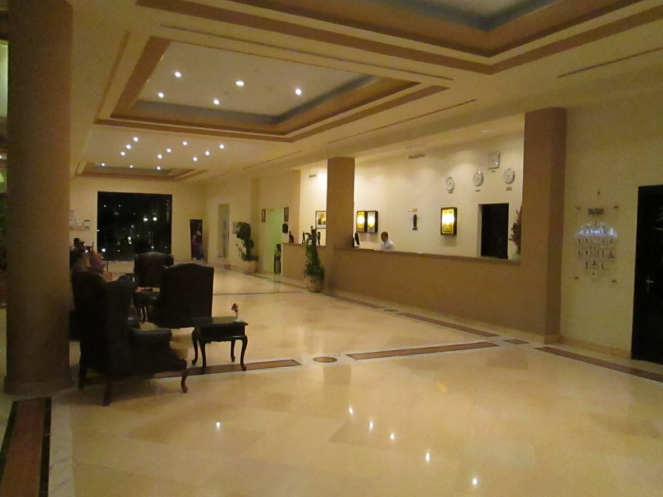 Die Reception Three Corners Sea Beach Resort