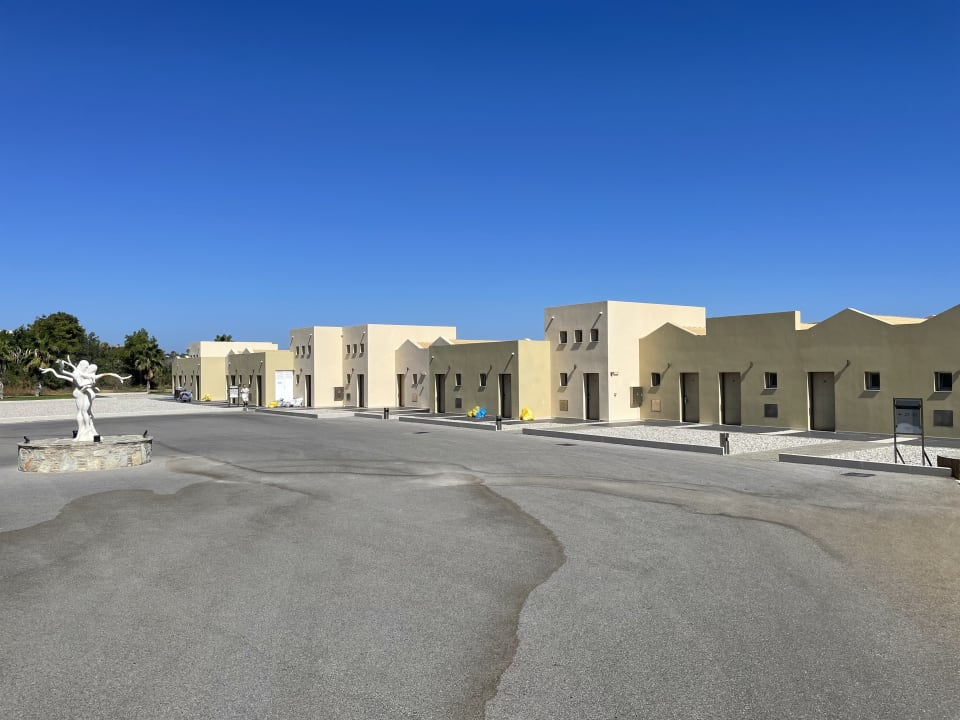 Außenansicht Hotel Kalithea Horizon Royal