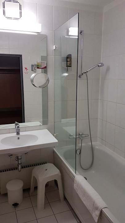 Zimmer Hotel Arvena Kongress