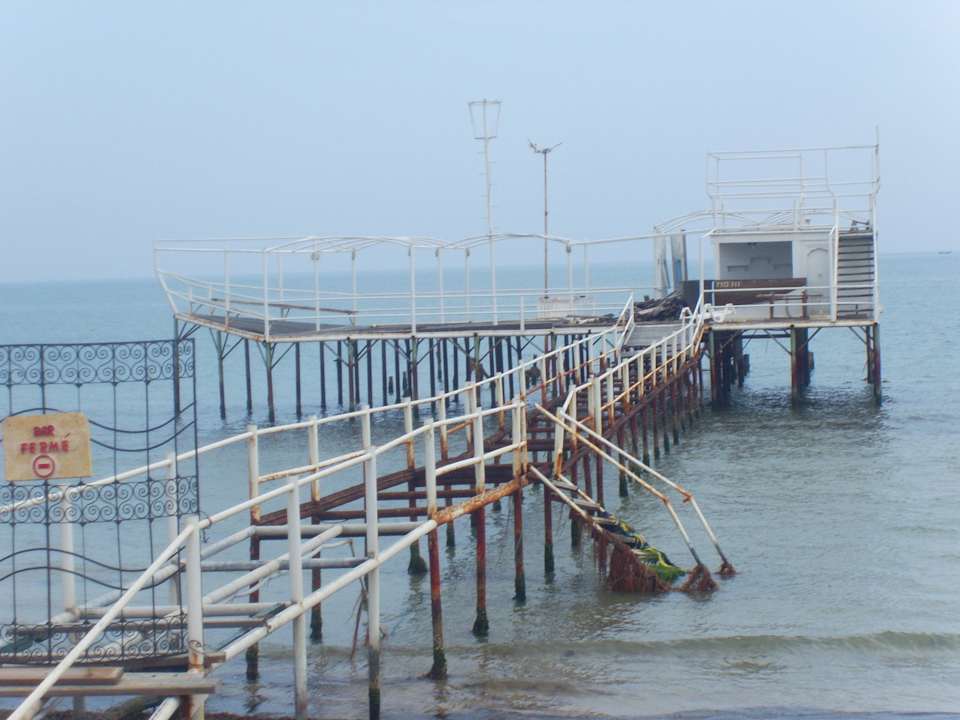 Seit 2 Jahren unverändert, alles verrostet Alassio Hotel and Thalasso