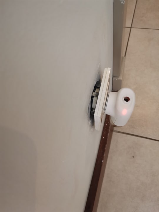 Zimmer Well Palace Side