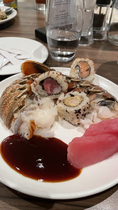 Gastro Atlantis, The Palm