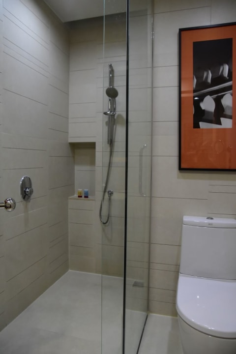 Zimmer Eastin Grand Hotel Sathorn