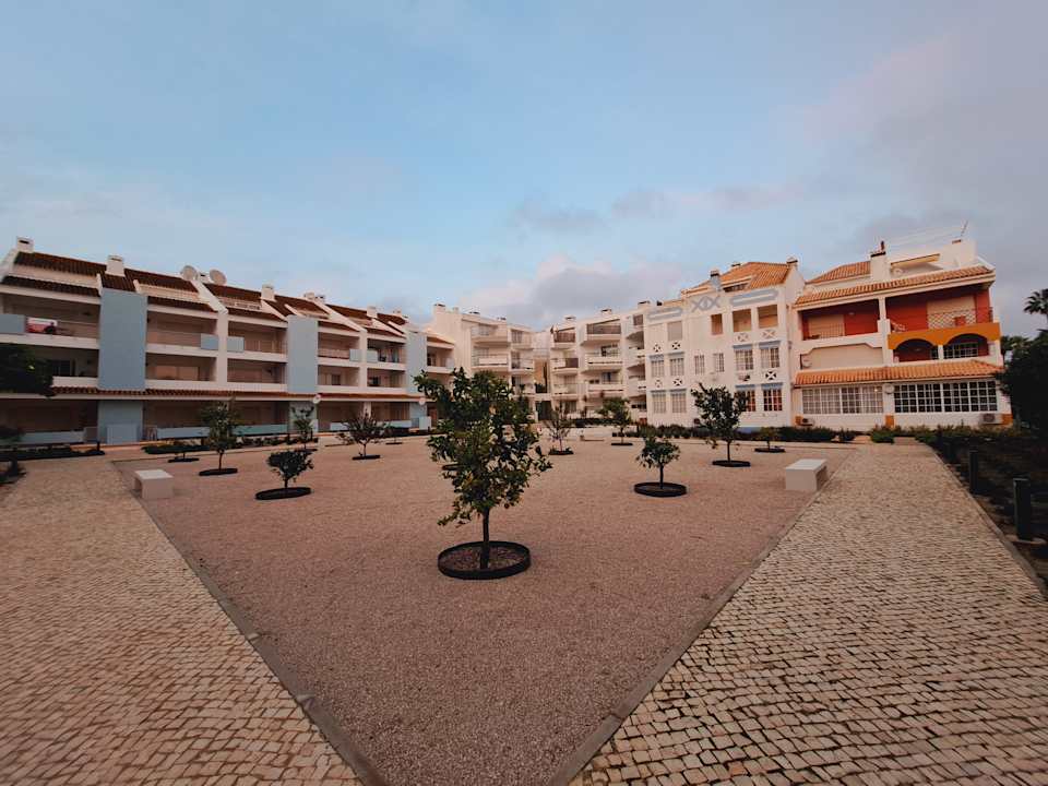 Gartenanlage Golden Club Cabanas