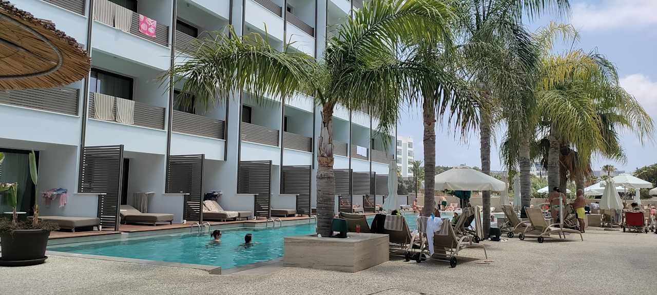 Außenansicht Atlantica Sancta Napa Hotel