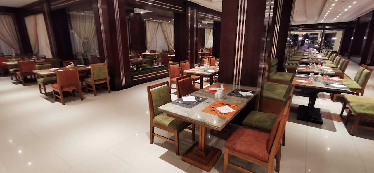 Gastro SUNRISE Crystal Bay Resort