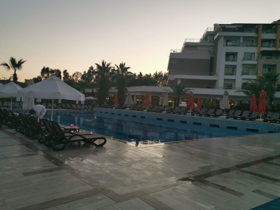 Pool Port Nature Luxury Resort & Spa