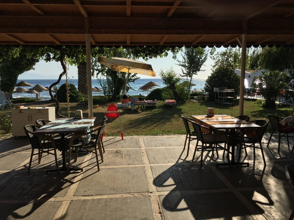 Restaurant Dogan Paradise Beach