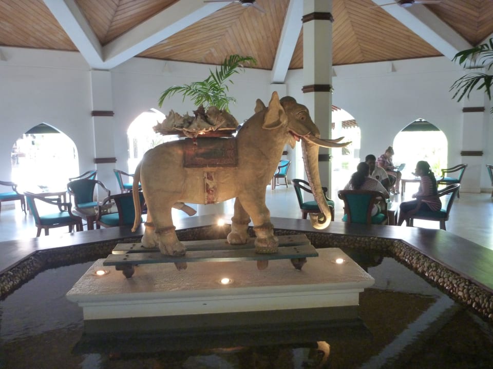 Der Lobbyelefant Tangerine Beach Hotel