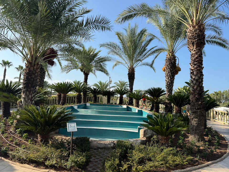 Gartenanlage Royal Holiday Palace