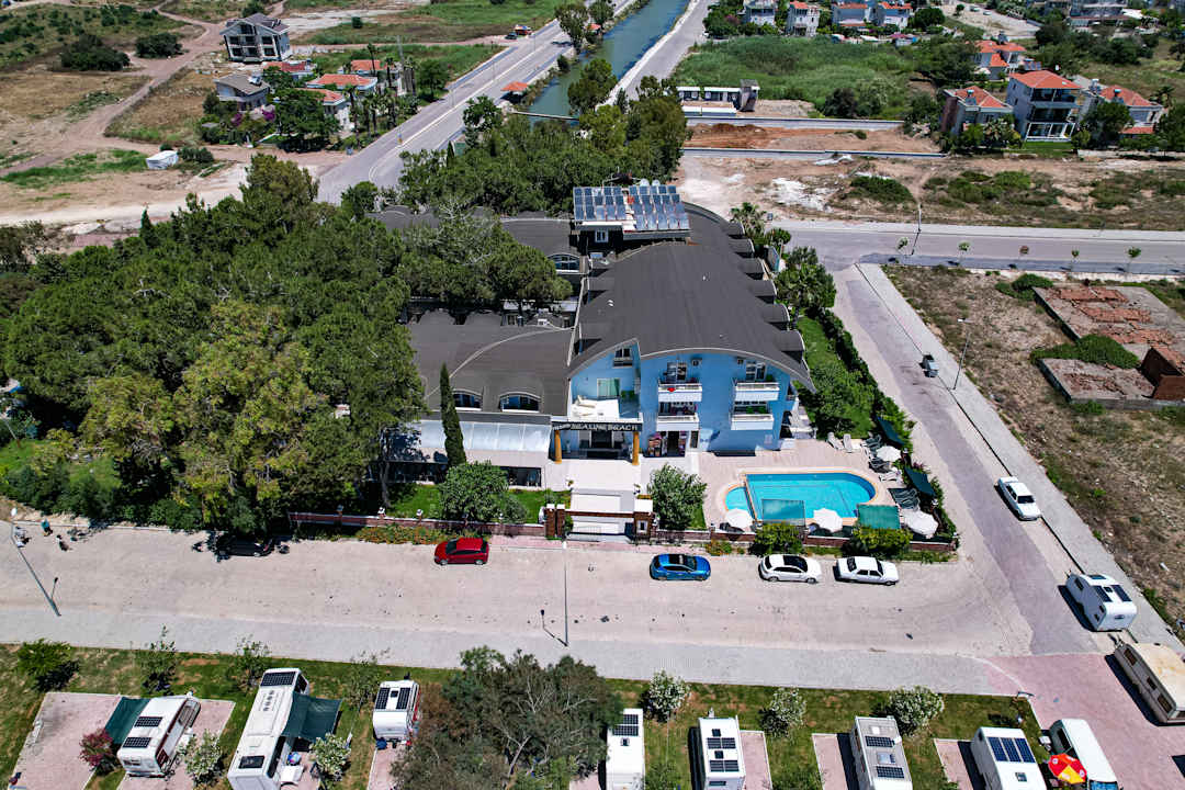 Außenansicht Prenses Sealine Beach Hotel