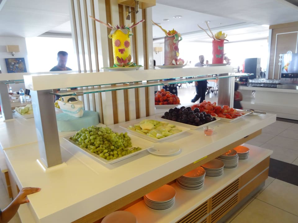 Buffet Palm Wings Kusadasi Beach Resort & Spa