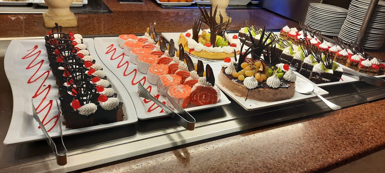 Gastro Pharaoh Azur Resort