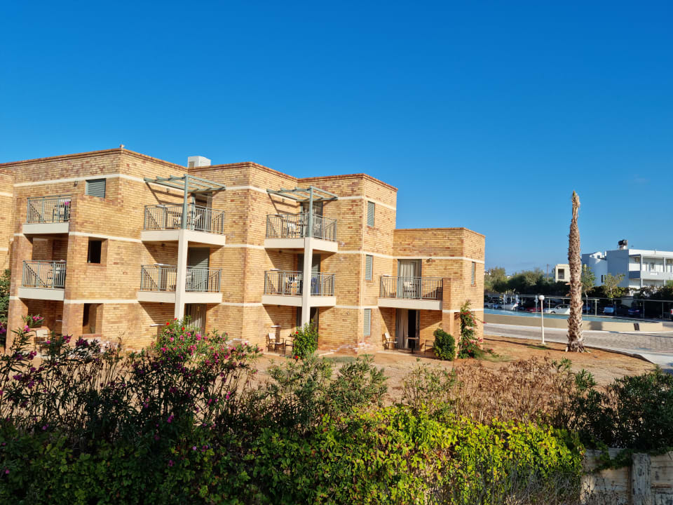 Außenansicht Bella Beach Hotel