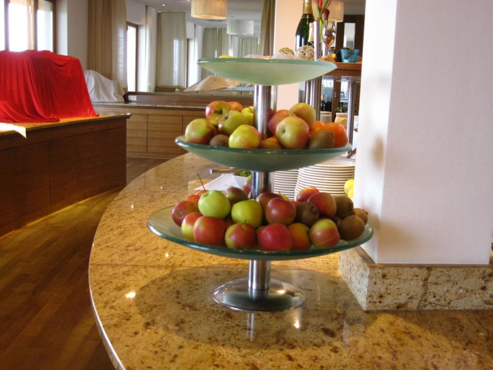 Obstbuffet (rund um die Uhr verfügbar) Hotel & Spa Larimar