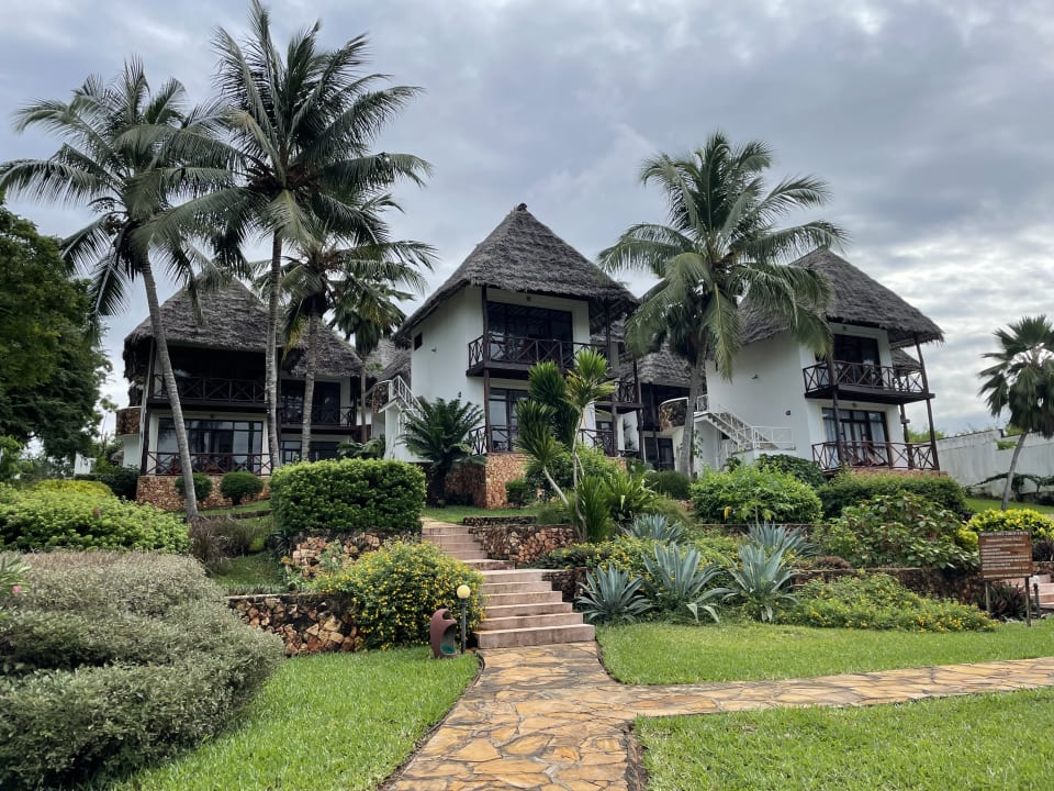 Außenansicht Sultan Sands Island Resort & Spa