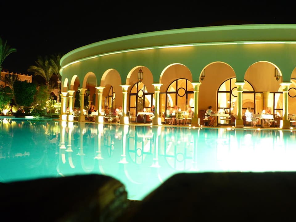 The Dome bei Licht Makadi Palace