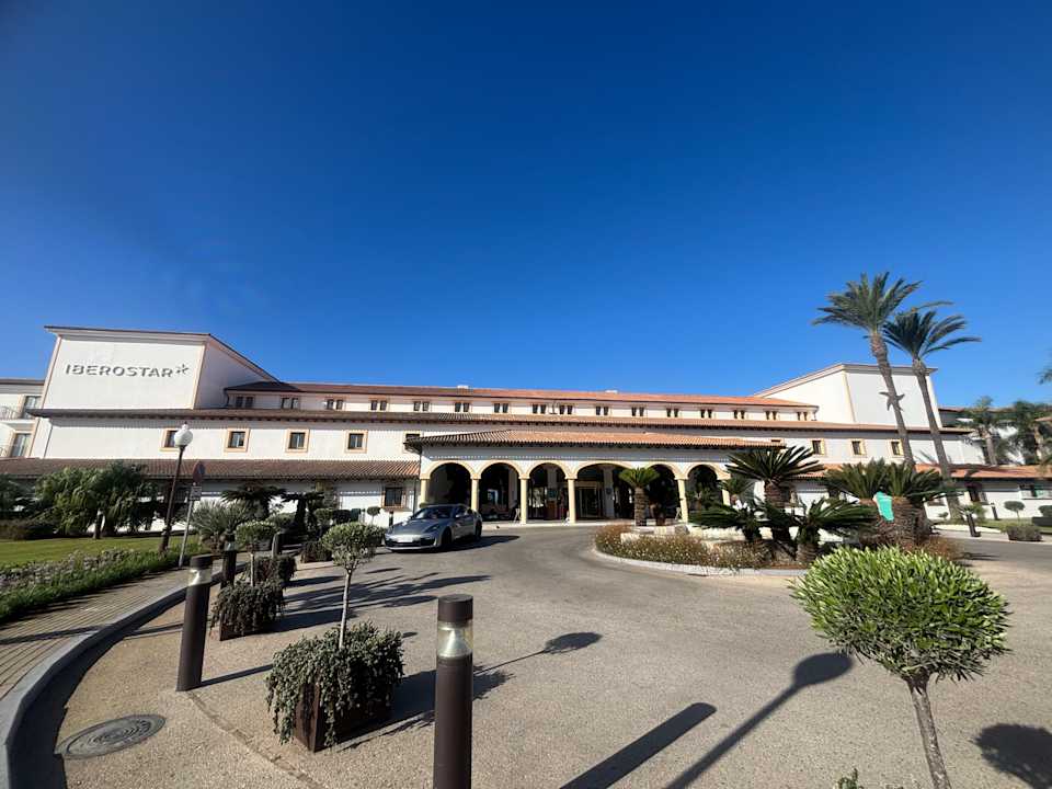 Außenansicht Iberostar Selection Andalucía Playa