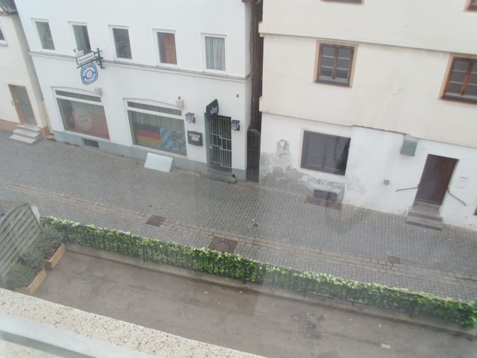 Kneipe gegenüber Hotel Goldene Traube