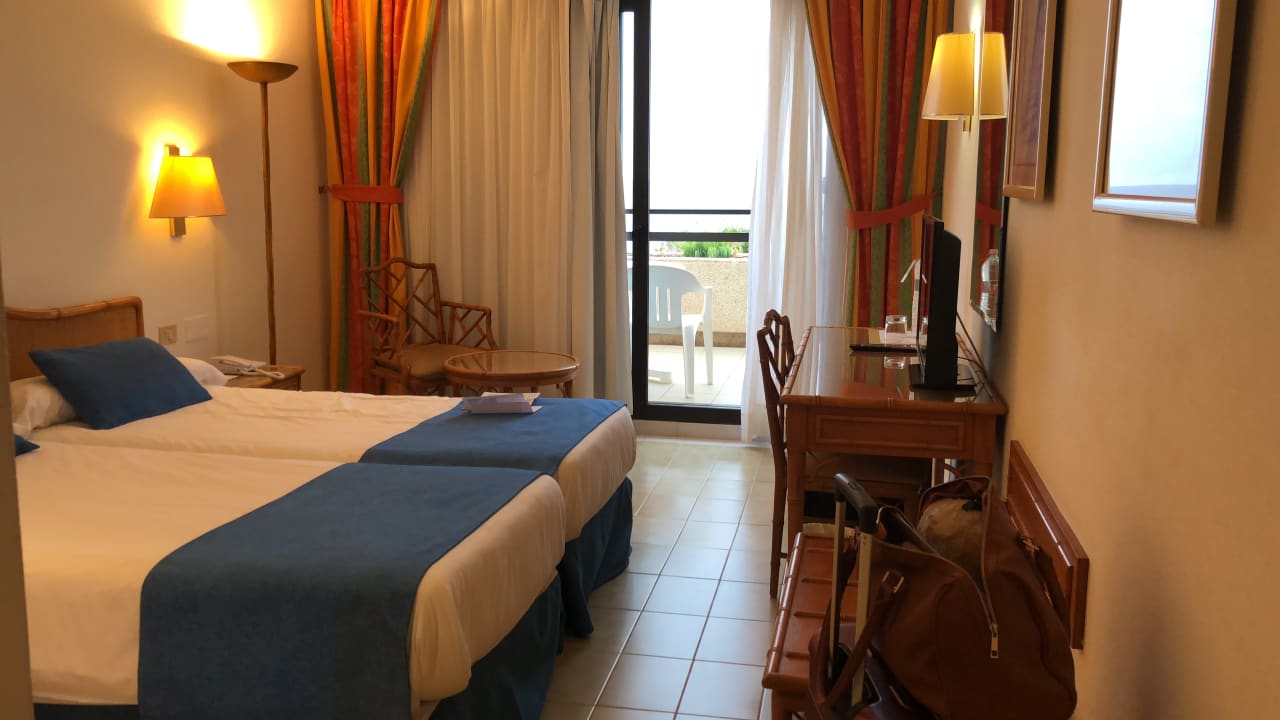 Zimmer Hotel Grand Teguise Playa