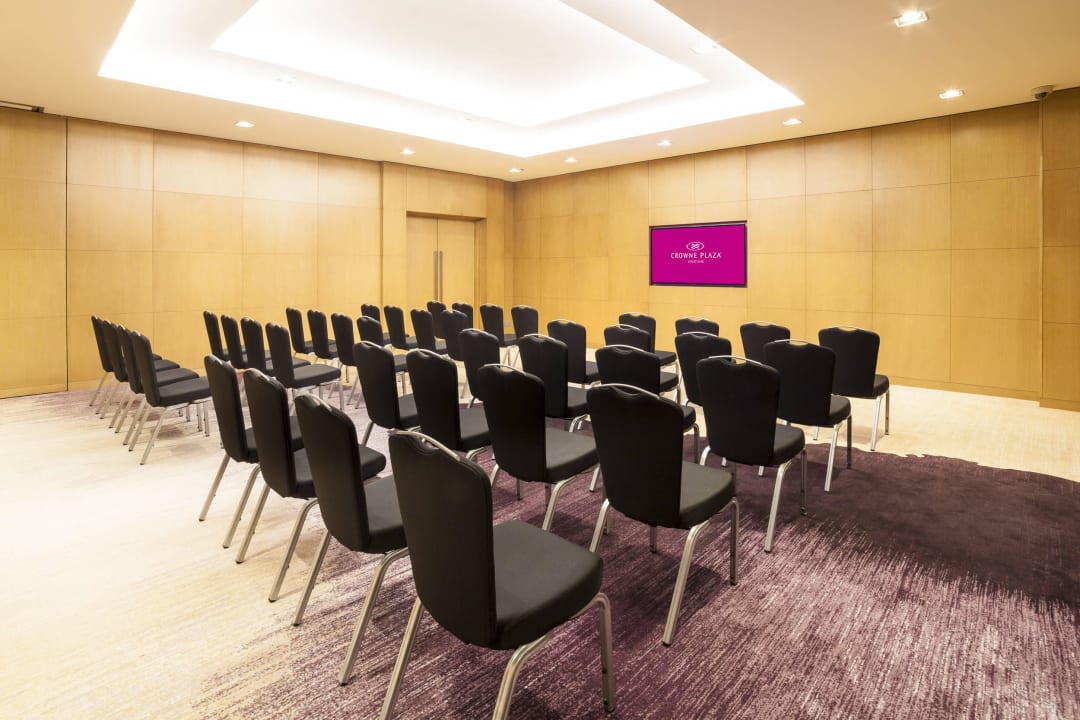 Meeting Space Crowne Plaza Vientiane