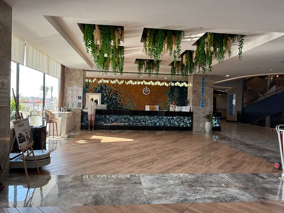 Lobby Dream Water World