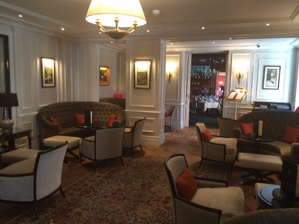 Sitzgelegenheiten Hotel Sacher