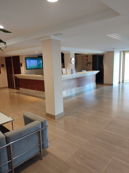 Lobby Hipotels Mercedes