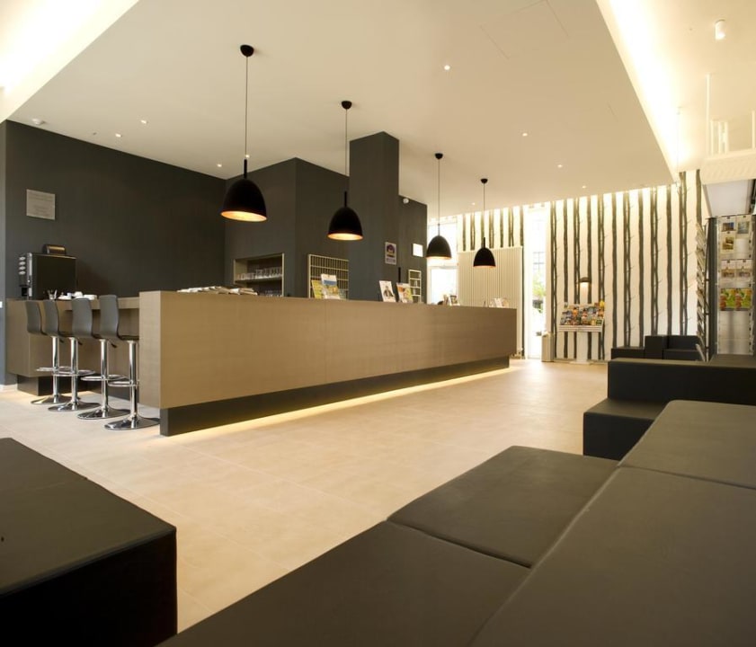 Rezeption Best Western Hotel am Spittelmarkt