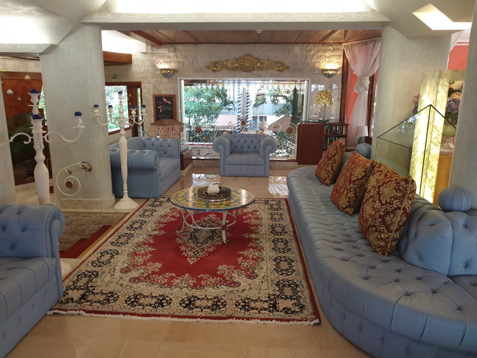 Lobby Milton Boutique Hotel