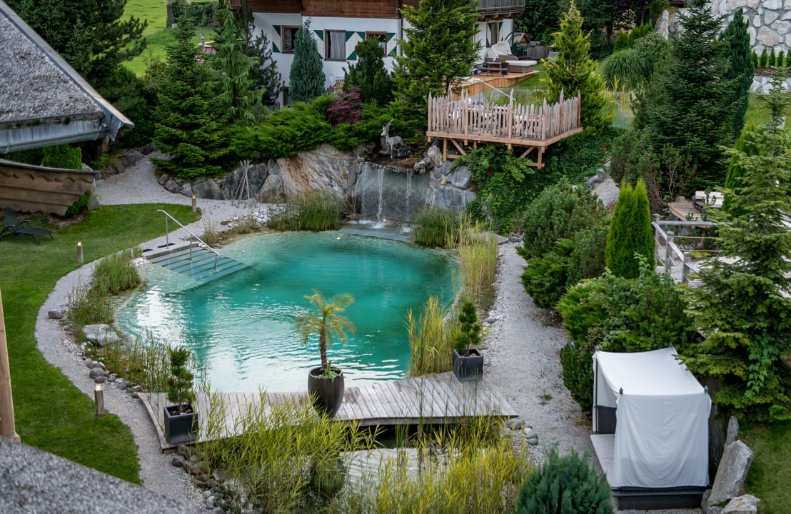 Pool Vitalhotel Sonnenhof