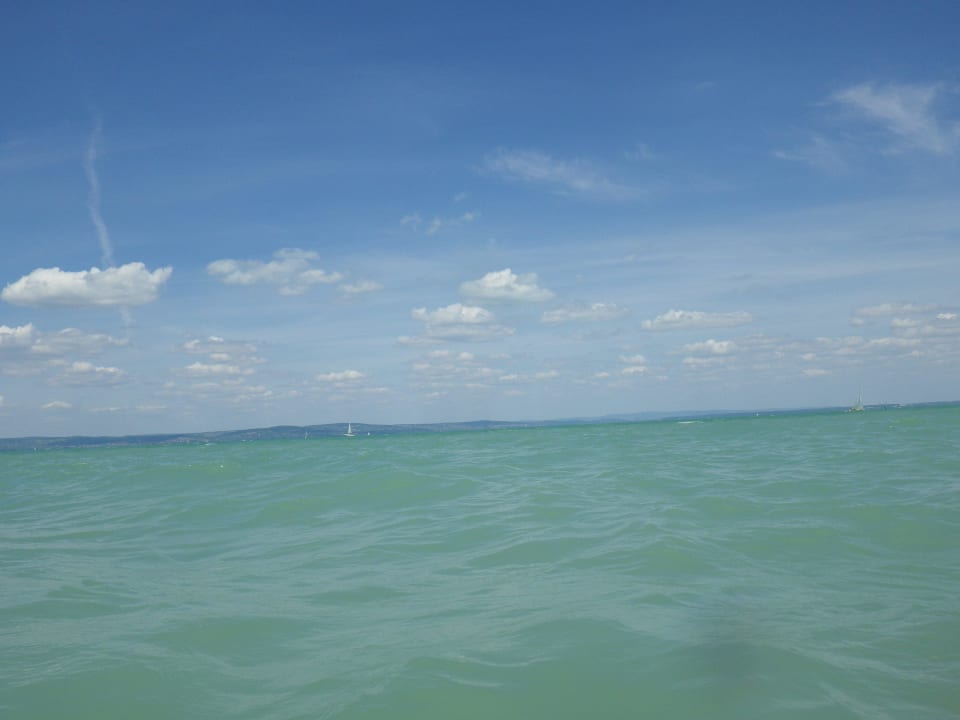 Meer Hotel Holiday