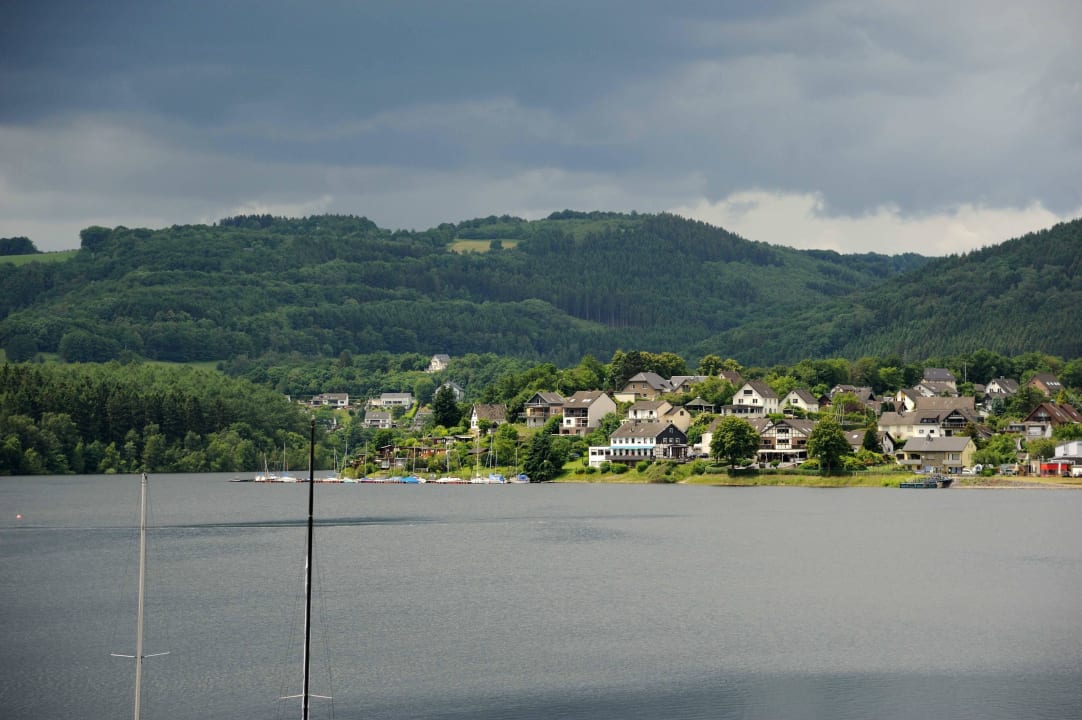 Tolles Wasserpanorama Hotel Zum kleinen Seehof