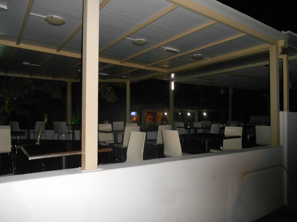 Überdachte Terrasse Hotel Xidas Garden