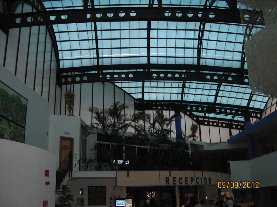 Eingang Club Hotel Drago Park