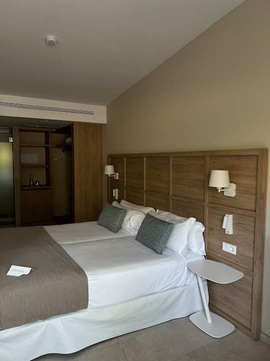 Zimmer Iberostar Waves Cala Domingos